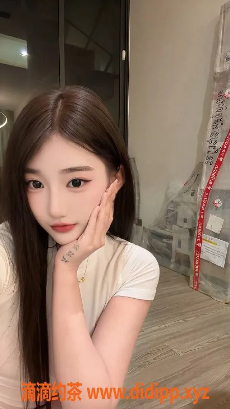 杭州楼凤-上城区嫩妹又又，1000元起，陪浴调情首选