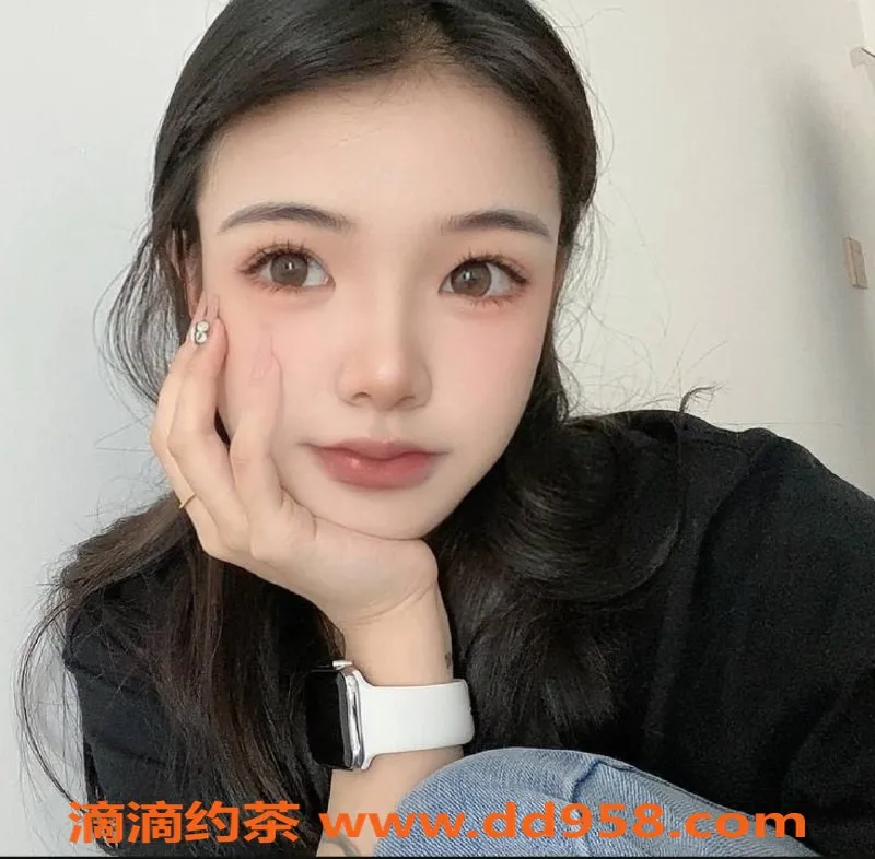 湛江楼凤-湛江丫丫，20岁B罩杯，身高165cm，47斤特惠服务