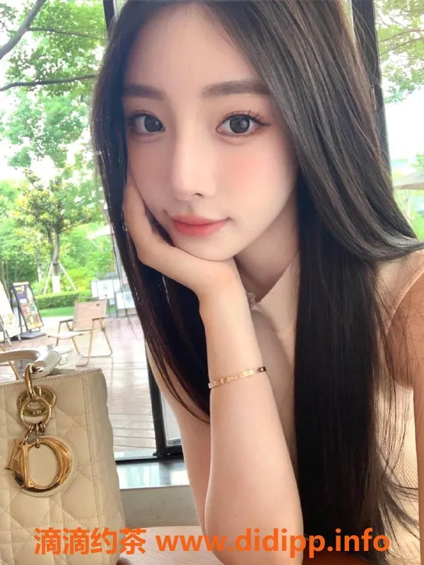 南通楼凤-气质御姐佳佳，166cm，98斤，服务多样