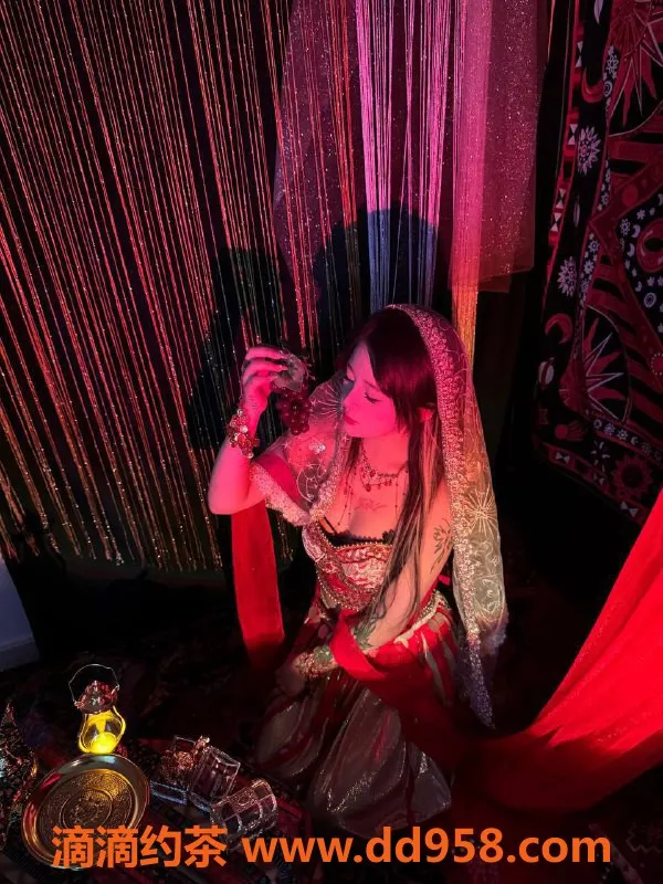 杭州楼凤-余杭瑞馨，700P嫩妹陪浴，享受女友感服务