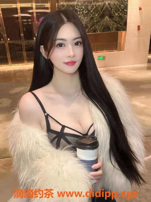 北京楼凤-北京大屯路迷梦，20岁167cm高36C，茶费1K