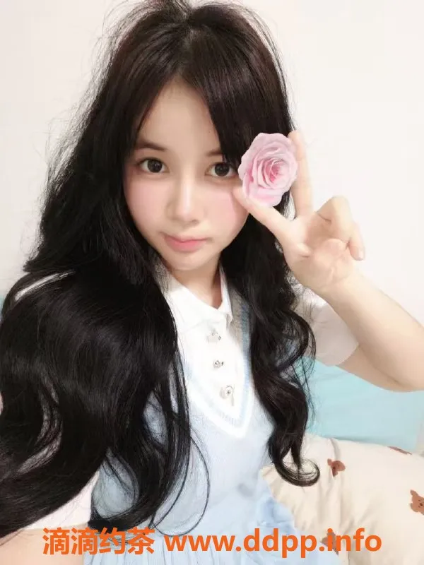 常州楼凤-金坛饭饭，21岁160cm，90斤C罩，600元起服务