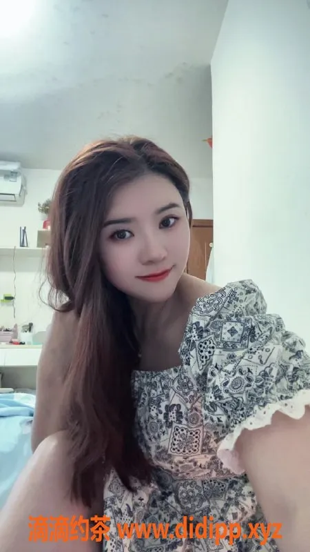 深圳楼凤-龙岗可可，专业服务，期待你的光临！