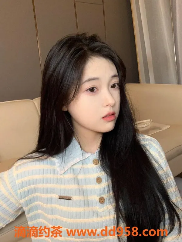 南通楼凤-青柠，170身高，20岁学生兼职，水费800