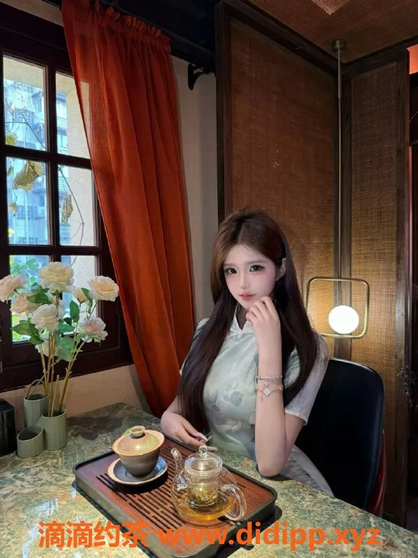 常州楼凤-常州小星星，165cm C罩杯，23岁服务优质