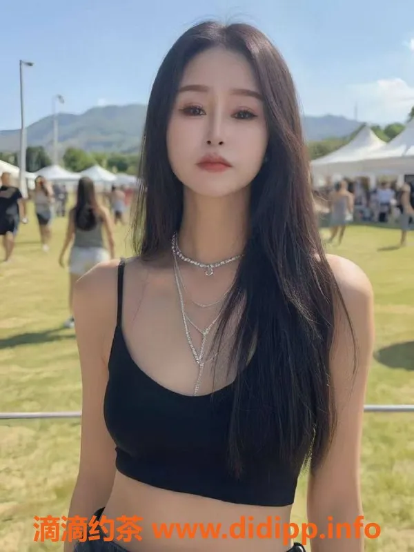 绍兴楼凤-绍兴七月，162cm、92斤、36C，23岁美丽技师