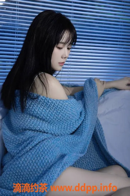 常州楼凤-常州欢欢，22岁160cm B+胸围，800元起服务