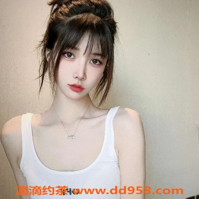 无锡楼凤-无锡小鹿 163cm C罩杯 1100元/次