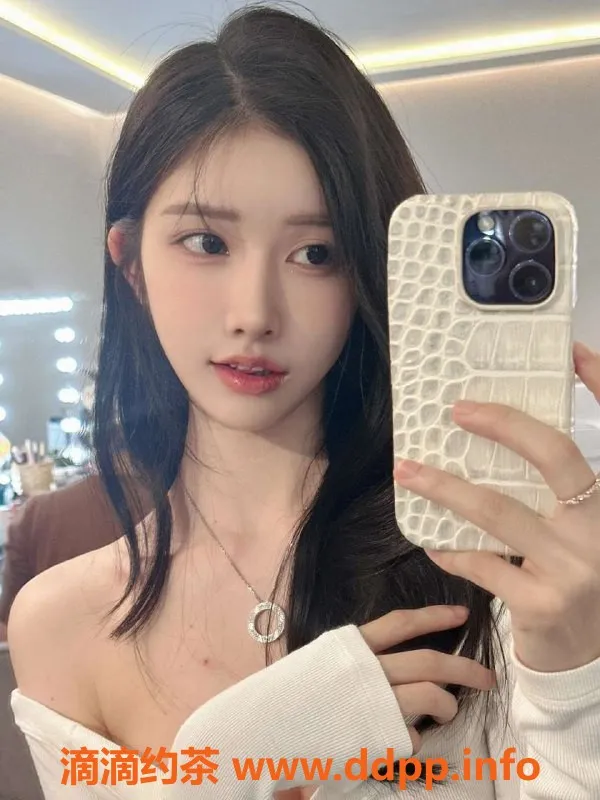 无锡楼凤-无锡小鹿 163cm C罩杯 1100元/次