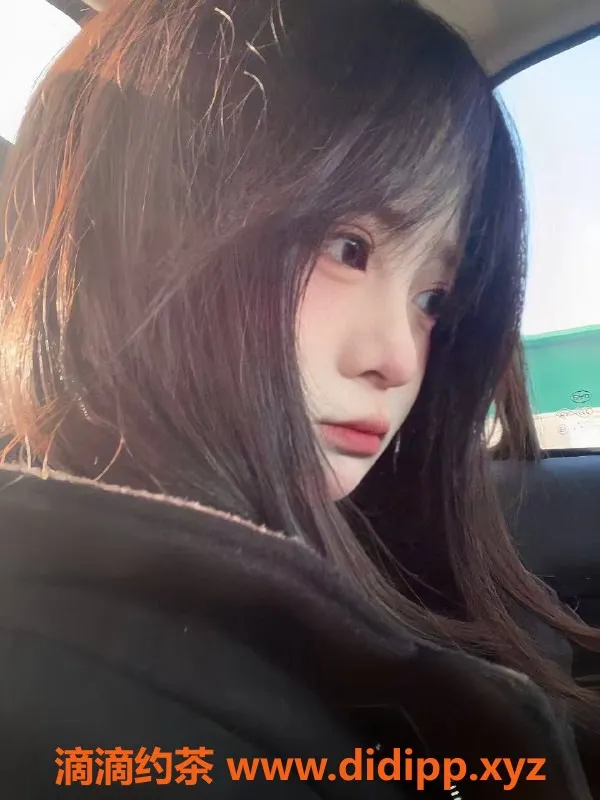 常州楼凤资源信息,常州依依，21岁164cm，胸围B，600元起