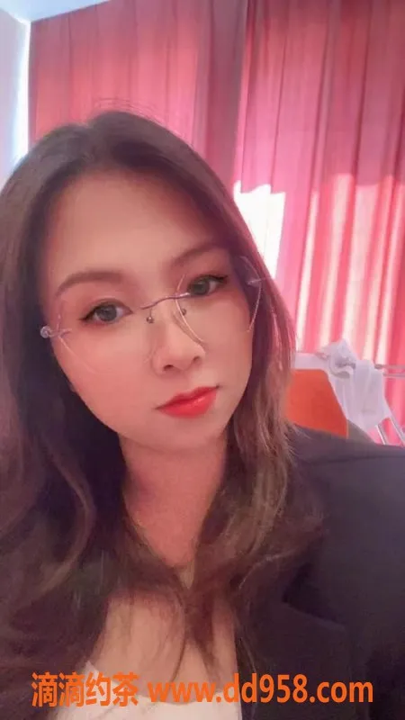 沈阳楼凤-哈尔滨语文教师，400元服务无限享受