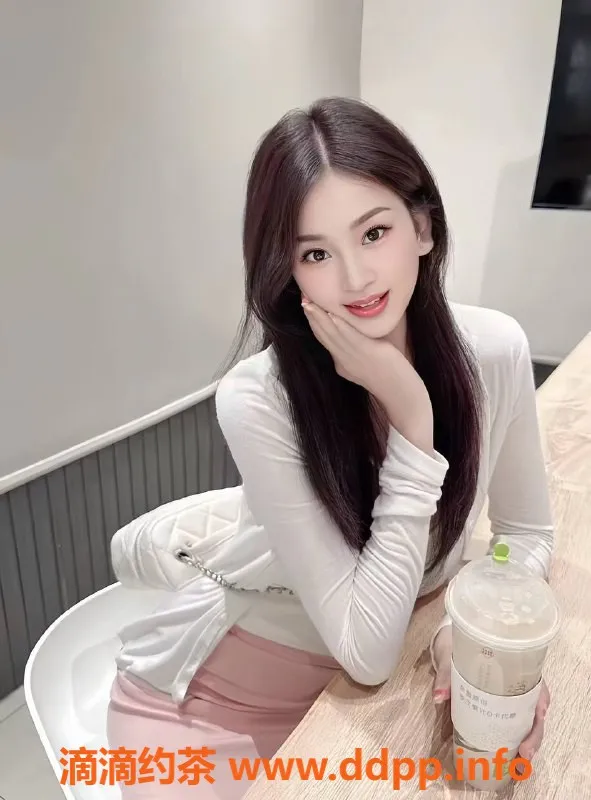 北京楼凤-丰台粉粉，气质丝袜魅力🔥，超值服务7张p仅需12张pp