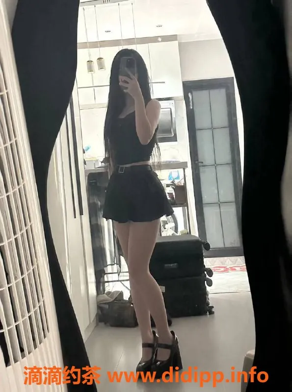 常州楼凤-常州豆豆，21岁，身高162，C罩杯服务