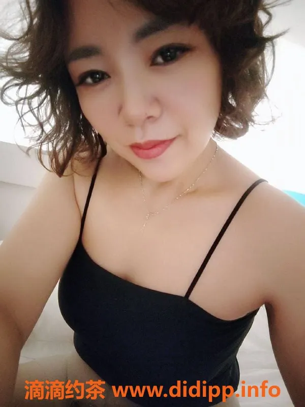 绍兴楼凤-越城区十三姨：155身高50体重C罩杯服务多样