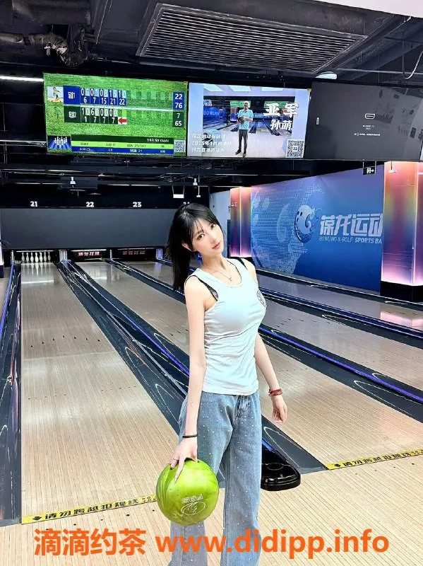 常州楼凤-常州武进区艺名曼曼，20岁身高167，课费600P