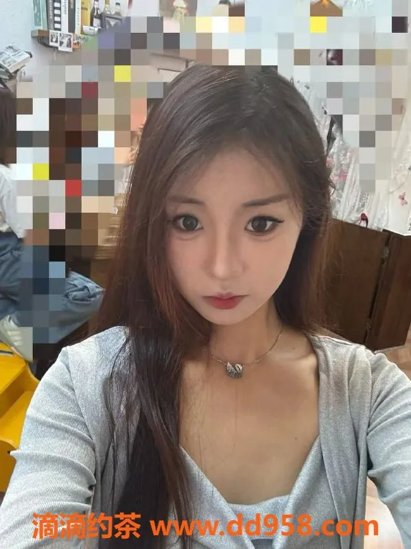 常州楼凤资源信息,常州小白，20岁，163高，88斤，600起