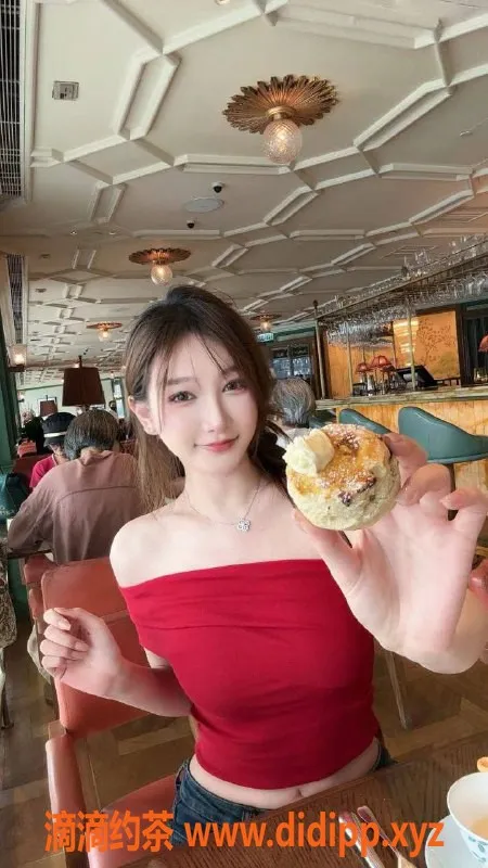 杭州楼凤资源信息,上城哆咪，颜值高的巨乳嫩妹，值得一试！