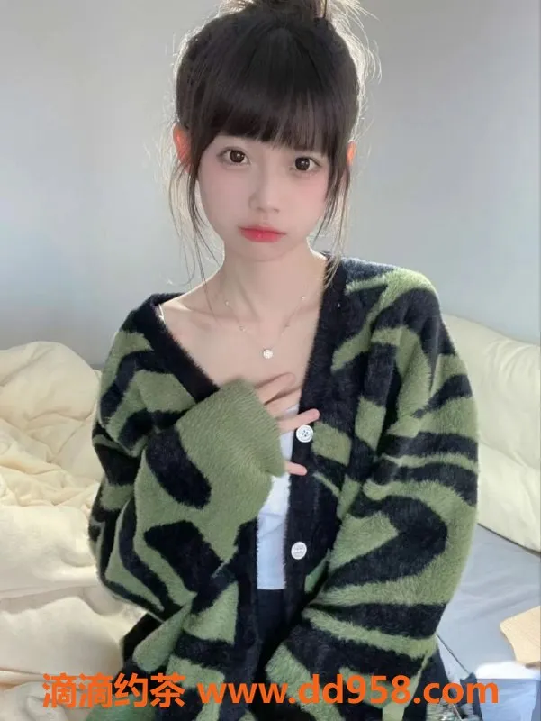 无锡楼凤-梁溪区00后小夕，娇俏可接吻