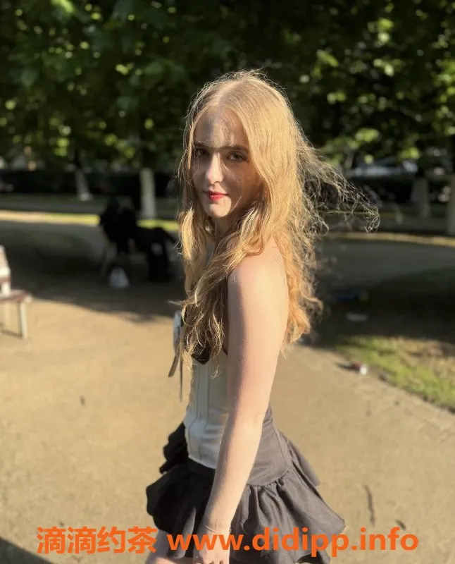 青岛楼凤-青岛洋酒23岁美少女，170cm56kg C杯