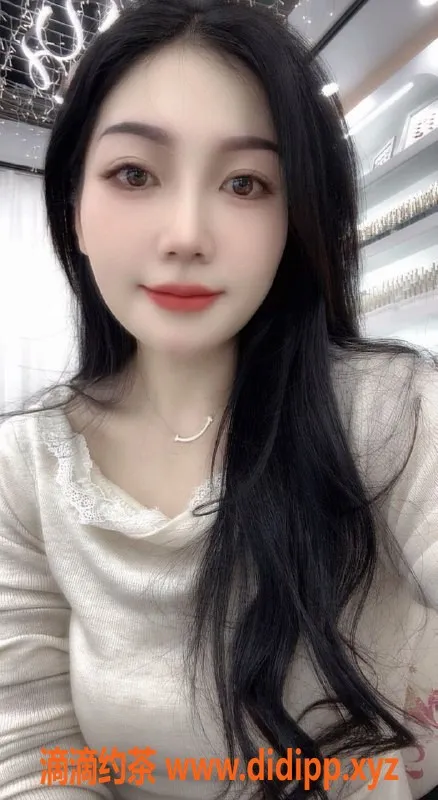 常州楼凤资源信息,武进御姐玲玲，165身高，96体重，性感服务来袭