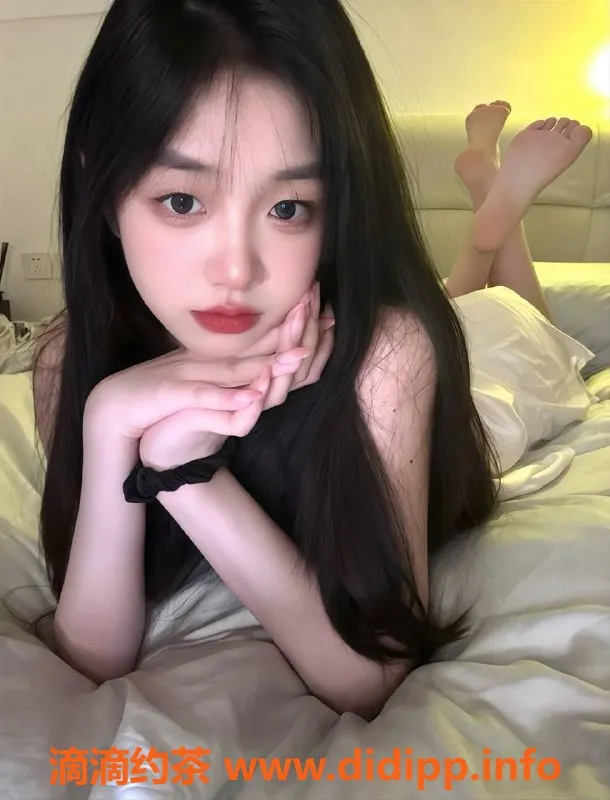 中山楼凤-小榄欣玥，20岁，胸围38C，服务优质！