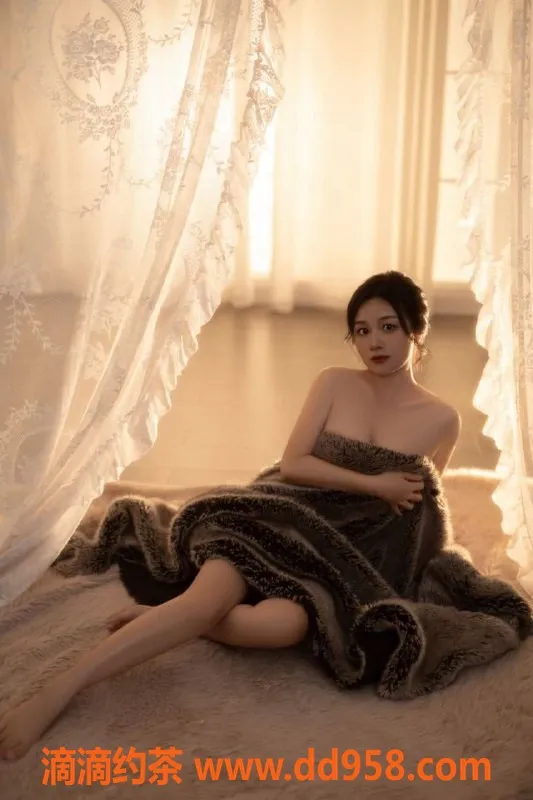 惠州楼凤-龙丰欢欢姐姐，160cm、29岁，C罩杯，特价服务！