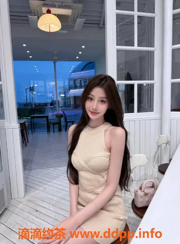 温州楼凤-温州米粉，170cm C罩杯女孩，51斤超紧身材