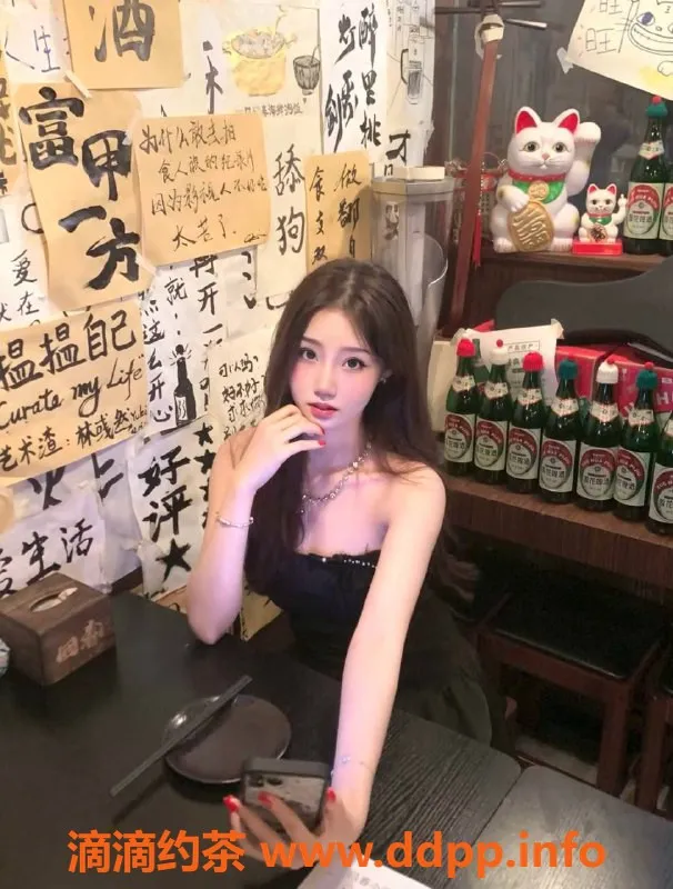 温州楼凤-温州米粉，170cm C罩杯女孩，51斤超紧身材