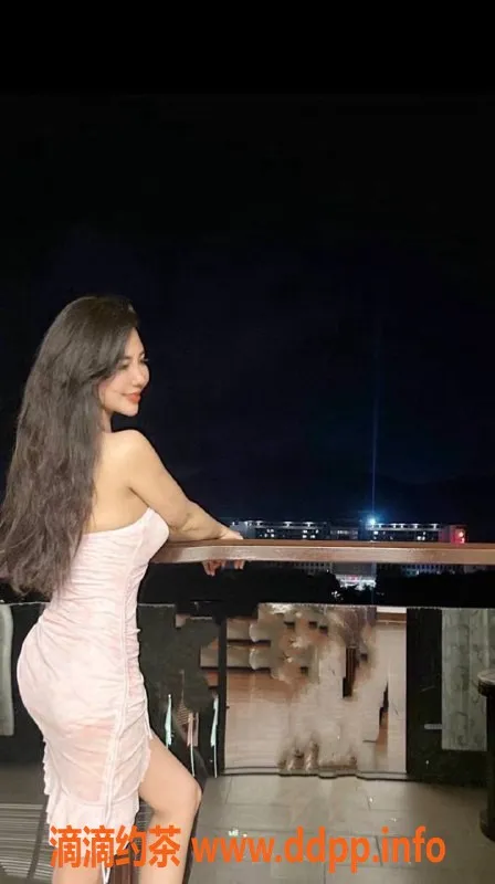 南通楼凤-绝美御姐美美：25岁，身高165，体重102，36C