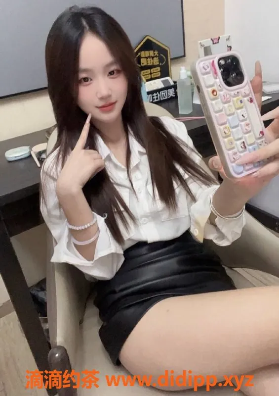 惠州楼凤-大亚湾可欣 18岁163cm，87斤B罩杯服务