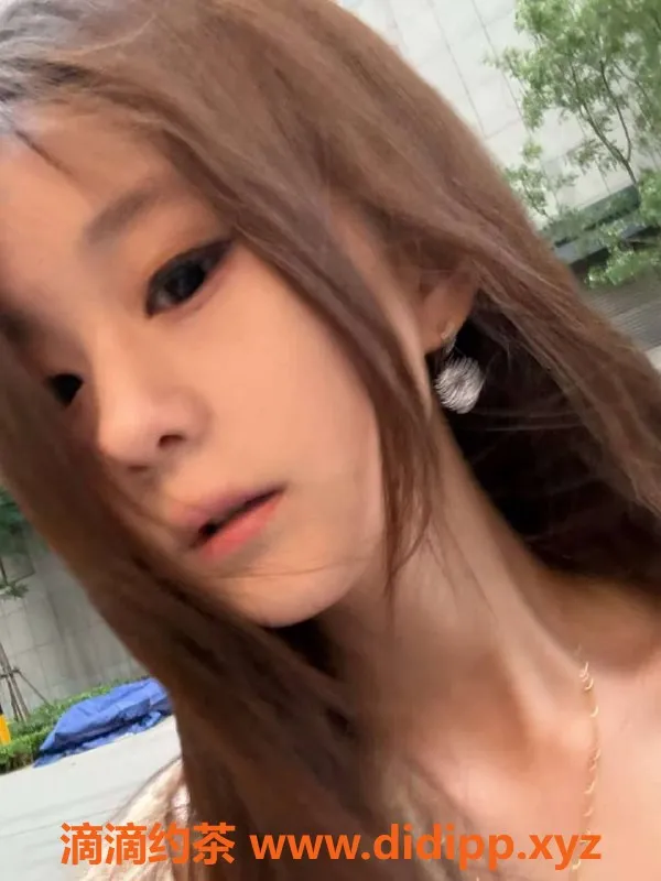 常州楼凤资源信息,常州桃子，21岁173cm，价格实惠服务佳