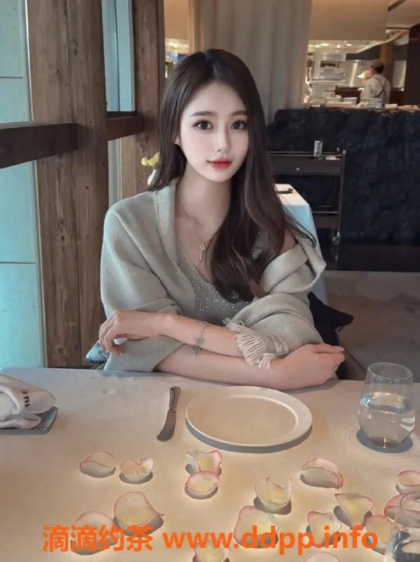 常州楼凤资源信息,常州珍珍，21岁165cm，胸围B，800P/月