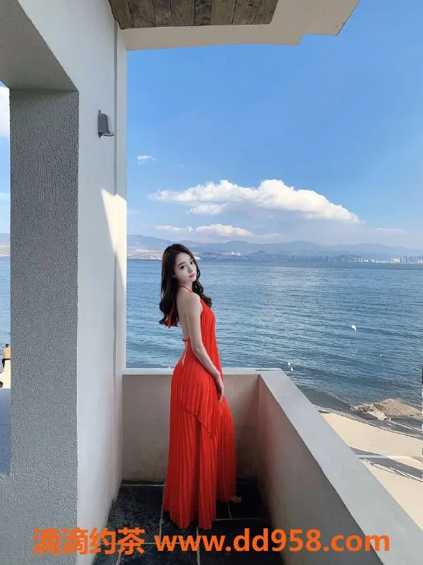 常州楼凤-常州珍珍，21岁165cm，胸围B，800P/月