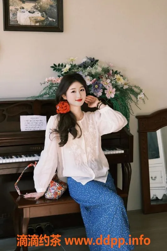 无锡楼凤资源信息,无锡可可：173cm D杯美丽身姿，1100元体验