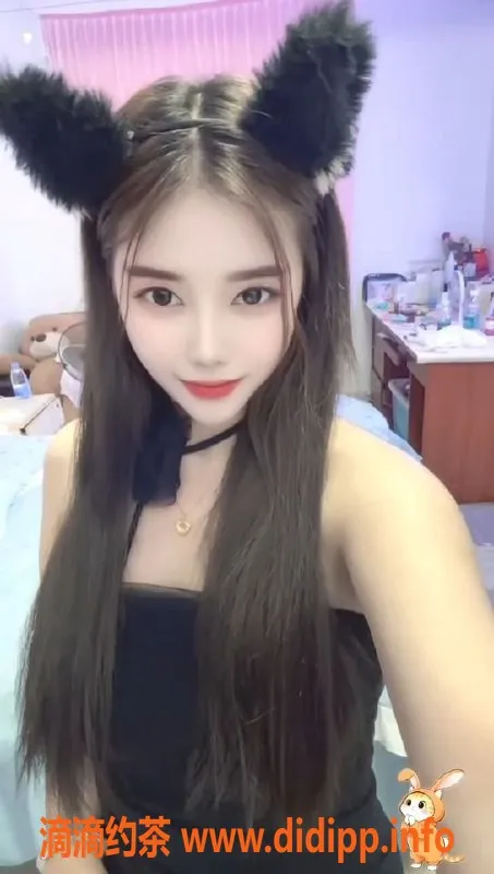 中山楼凤-沙溪多多 26岁 38D胸围 热情服务