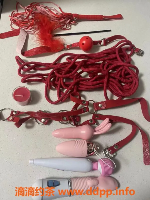 无锡楼凤-惠山天一公馆反差母狗，极致SM体验