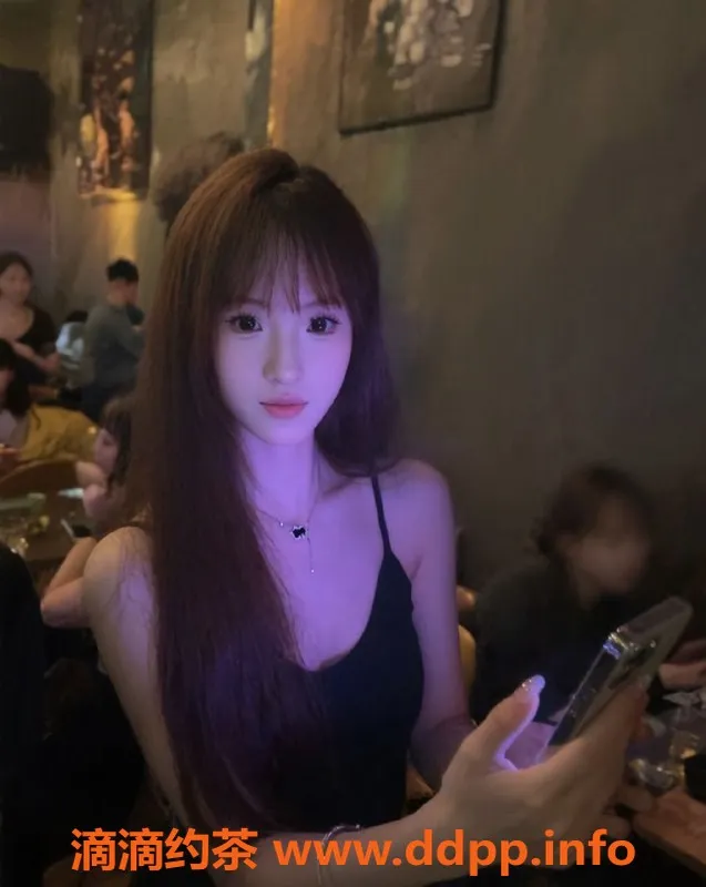 惠州楼凤资源信息,大亚湾欣芮，19岁160cm，提供洗吹服务