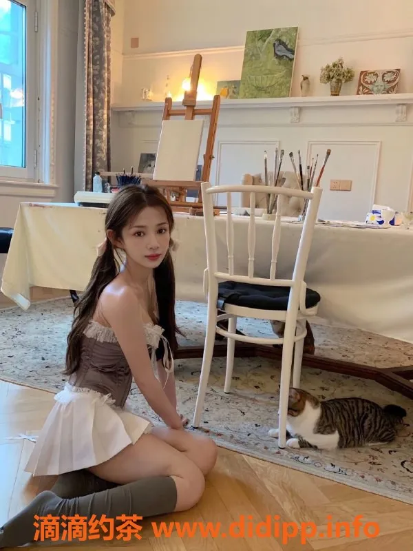 常州楼凤-武进小白兔，165高，98体，600元起服务