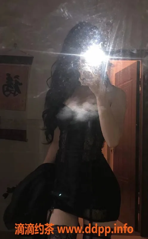 温州楼凤-温州小甜甜【162cm/46kg/胸围B】纯欲系服务