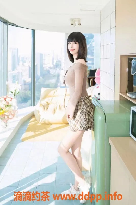 西安楼凤资源信息,八月，400/700元少妇楼凤，热情服务体验