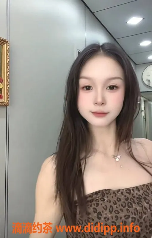 南通spa会所-启东28岁中等身材妹妹，性格热聊，398元服务