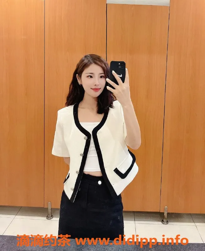 惠州楼凤资源信息,大亚湾艾拉，162身高98体重，27岁