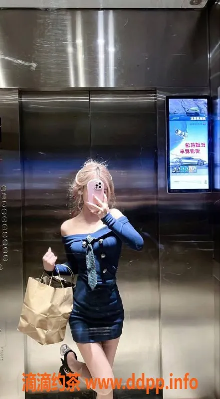 温州楼凤-温州小妮，19岁，160高，88-60，激情服务特惠