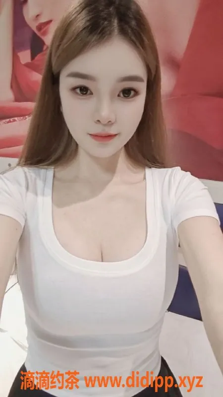 惠州楼凤资源信息,惠阳萱萱，28岁，163cm，95斤，C+胸，500p全套服务