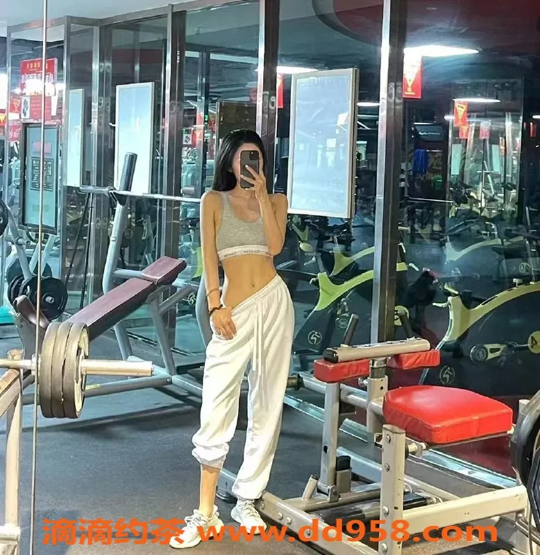 无锡楼凤资源信息,梦妍，白金汉爵特约演员，69斤