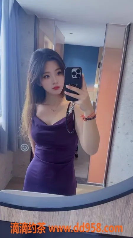 常州楼凤-武进清清，165cm嫩妹，陪浴调情服务只需600元