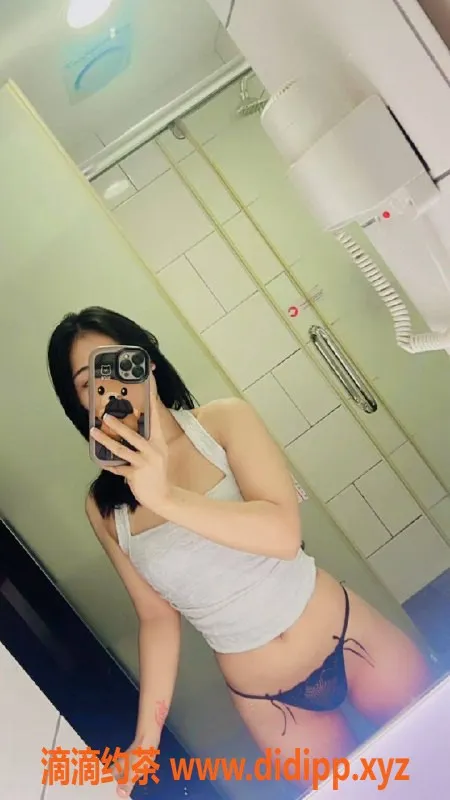 南通楼凤-崇川区泰国妹米娜&吉他的双飞体验