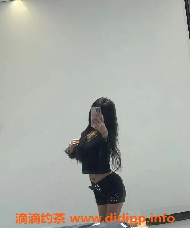 常州楼凤-新北嫩妹水蛇腰，158cm 85斤 800元起