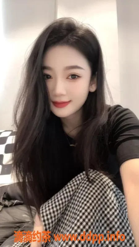 常州楼凤资源信息,武进花花，166cm嫩妹，胸围C，特惠600元