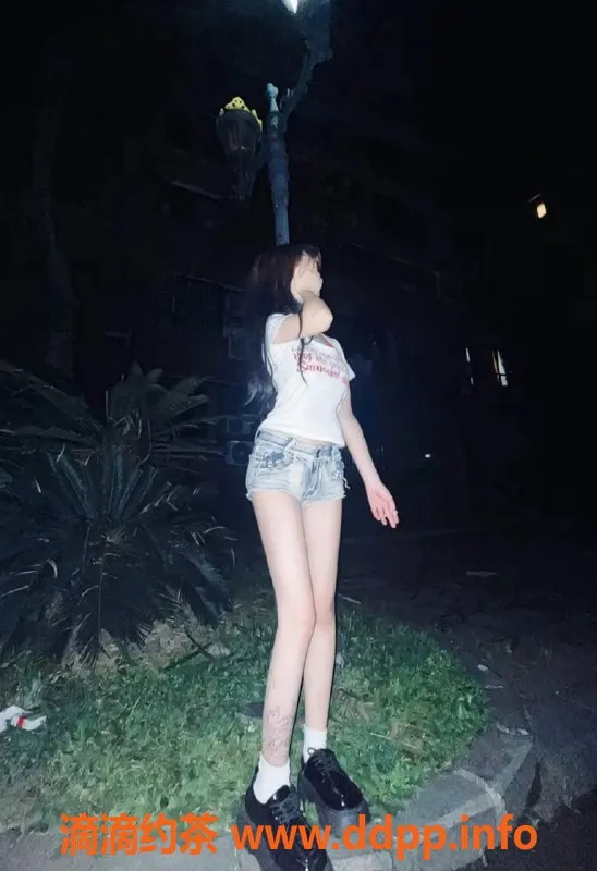 常州楼凤资源信息,常州璐璐，18岁，165cm，90斤，600元起服务